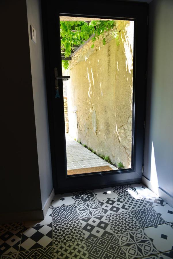 Chez Pique-Fesse Chambre D'Hote Saint-Martin-L'ars Exterior foto
